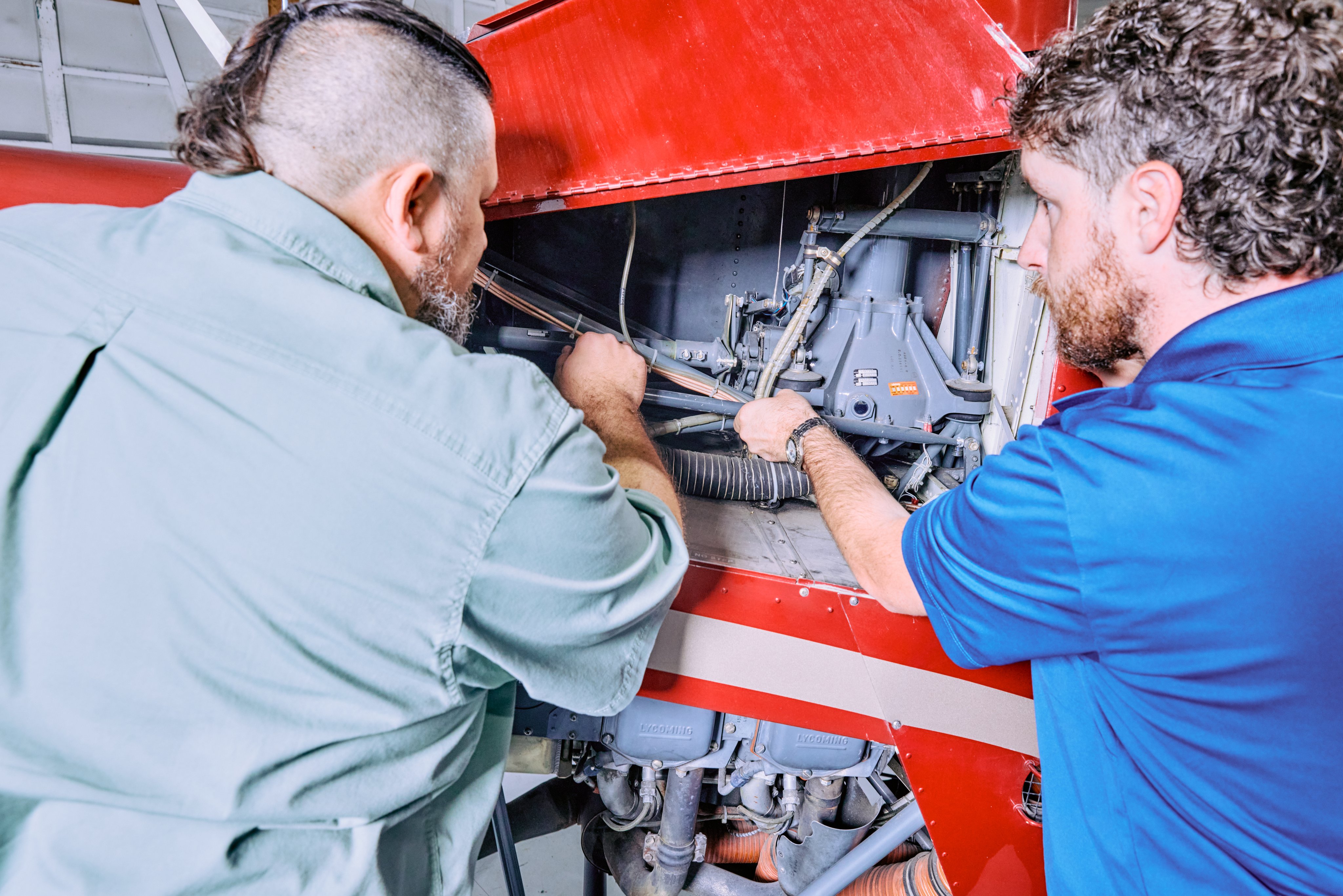 What It Takes to Earn an A&P License as an AMT